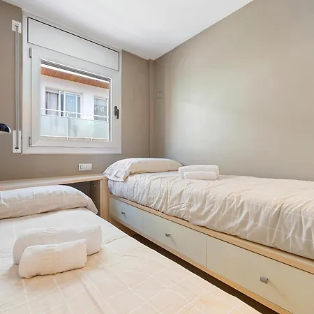 Hauzify I Apartaments La Martina Torredembarra Exterior photo